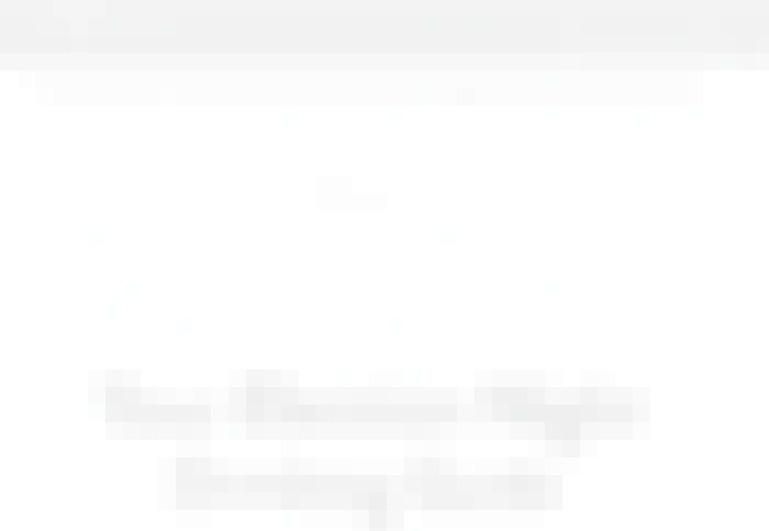 In a study of more than 3.3 million paid link headlines, HubSpot discovered that headlines with bracketed clarification performed 38% better than headlines without.